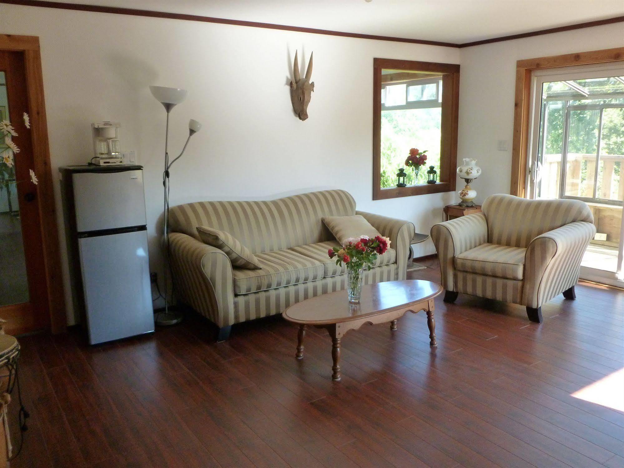 Harrison Mills Harrison Hammond House Farmstay מראה חיצוני תמונה